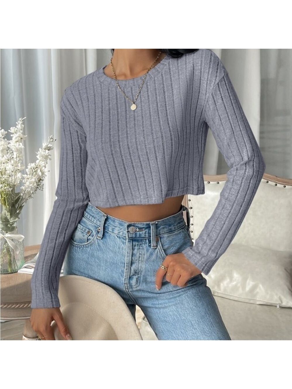 SHEIN EZwear Scoop Neck Rib Knit Crop Tee - Size Medium - Picture 3 of 14